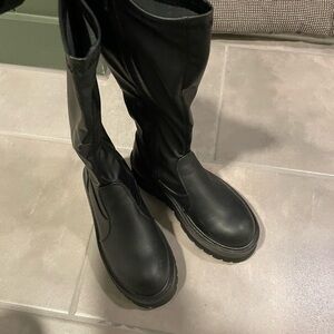 Demonia Slacker-200 Platform Boots